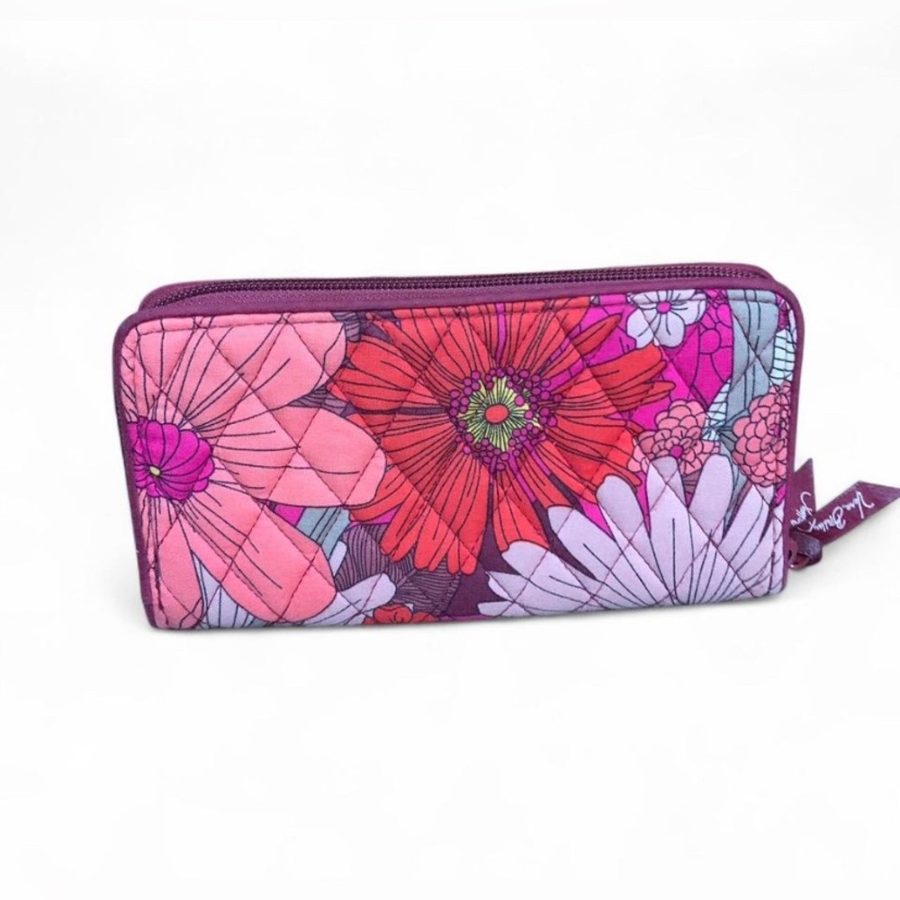 Vera Bradley Bohemian Blooms Large Zip-Around Wallet - EUC